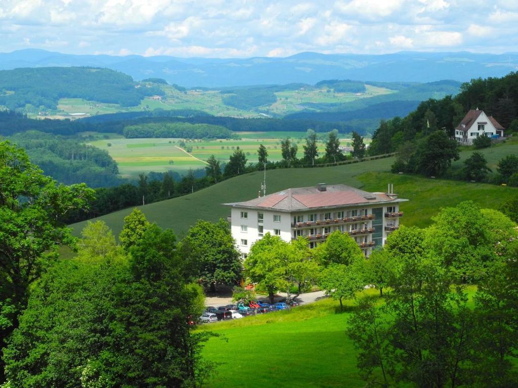 Läufelfingen Hotel Bad Ramsach المظهر الخارجي الصورة