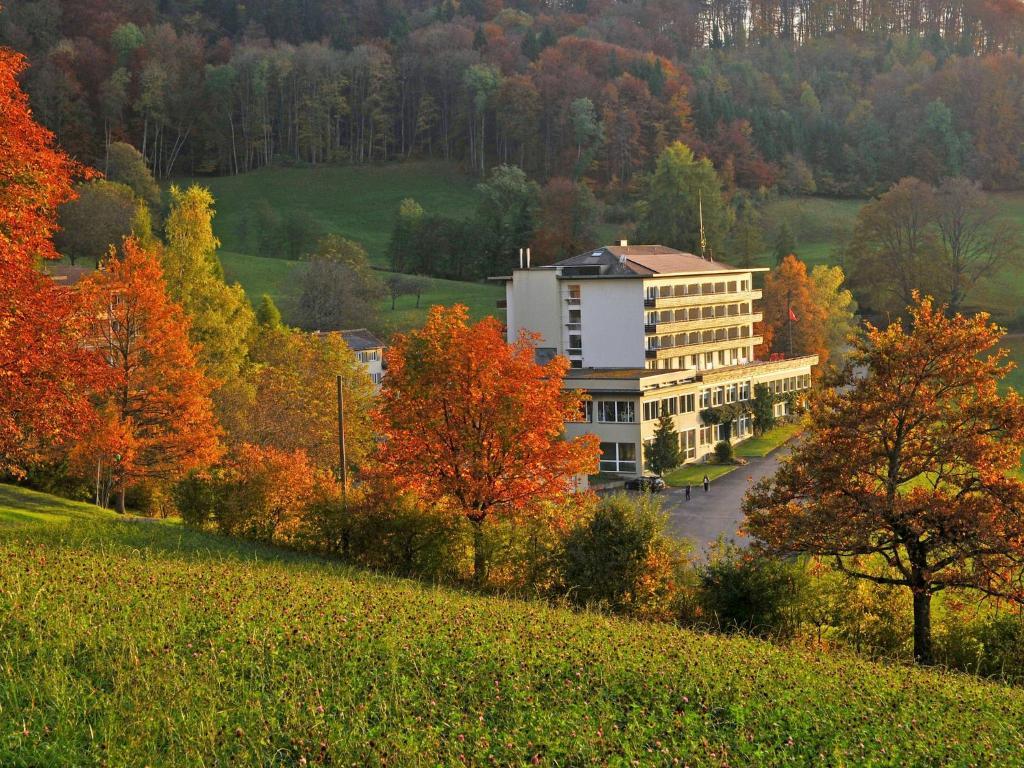 Läufelfingen Hotel Bad Ramsach المظهر الخارجي الصورة